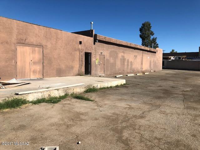 151 W Ventura Street
