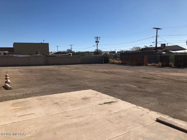151 W Ventura Street