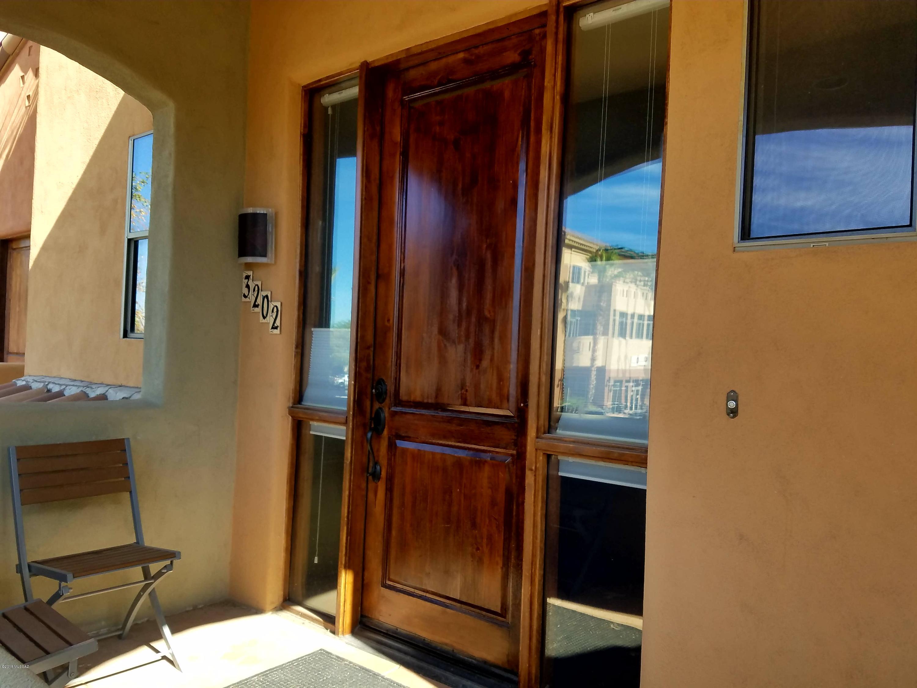 446 N Campbell Avenue Unit: 3202