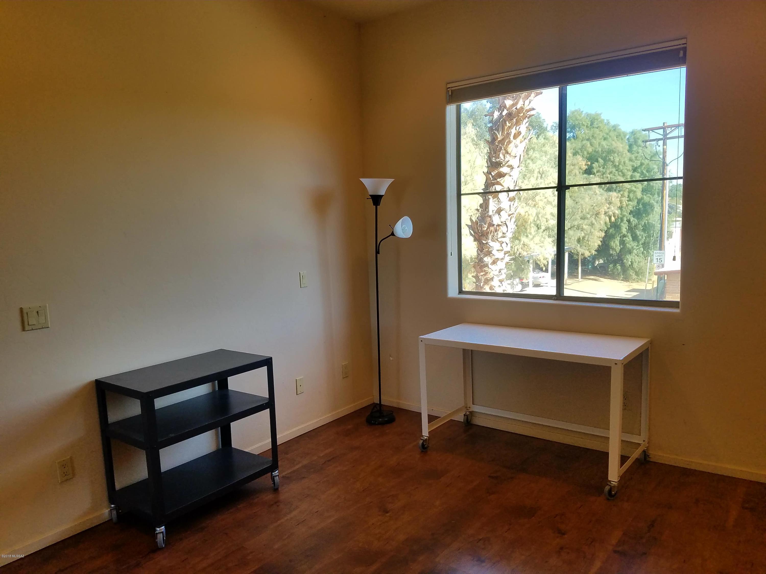 446 N Campbell Avenue Unit: 3202