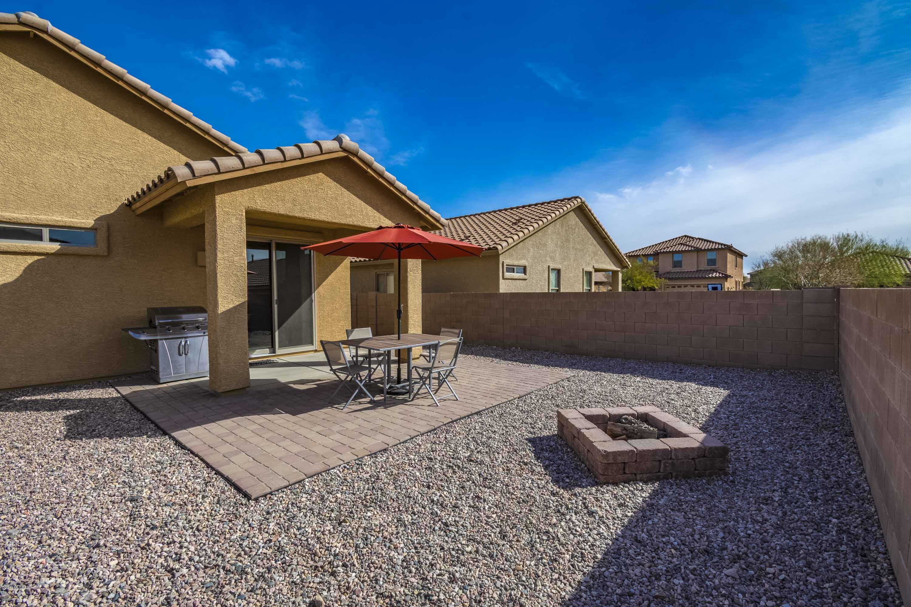 14373 N Bannerstone Court