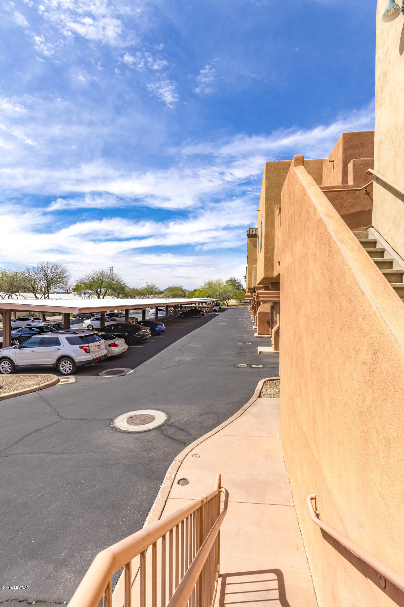 446 N Campbell Avenue Unit: 4204