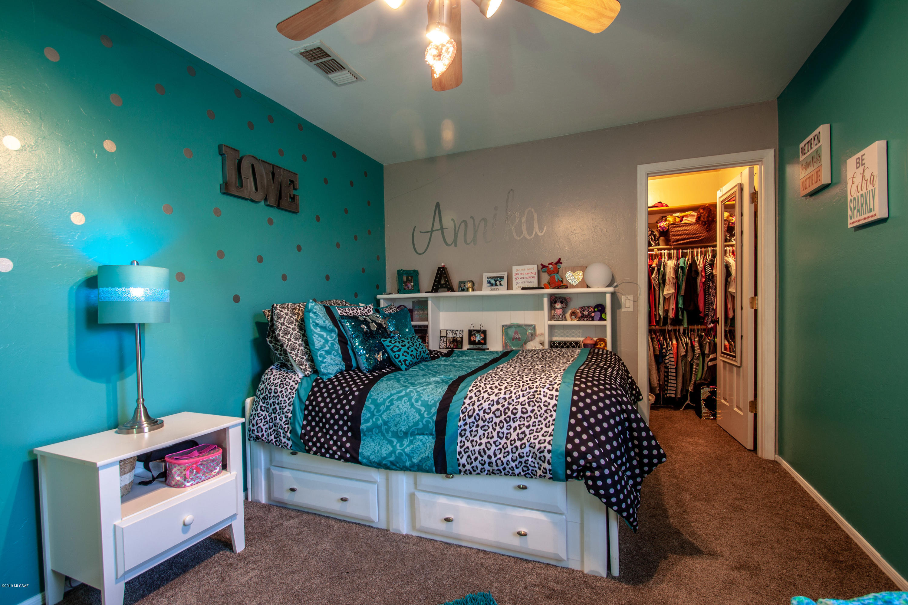 2133 W Morning Jewel Place
