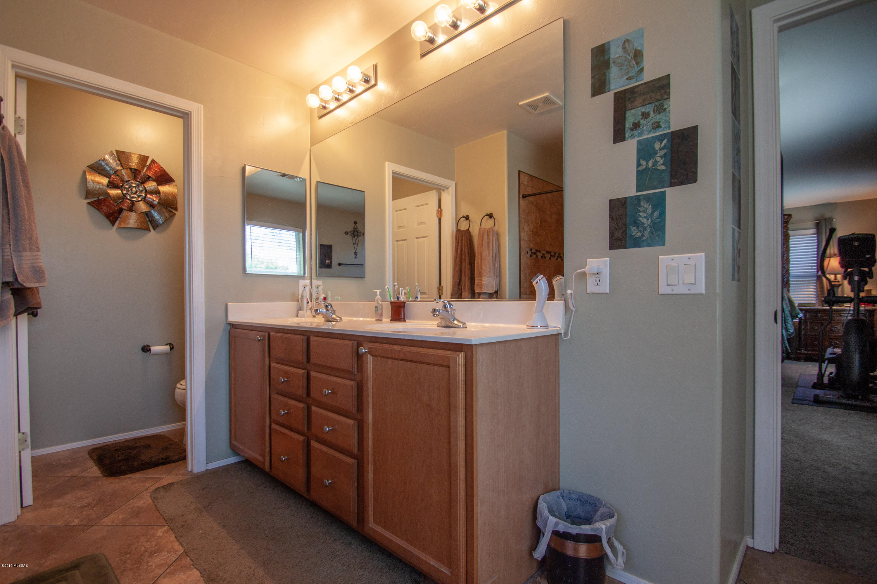 2133 W Morning Jewel Place