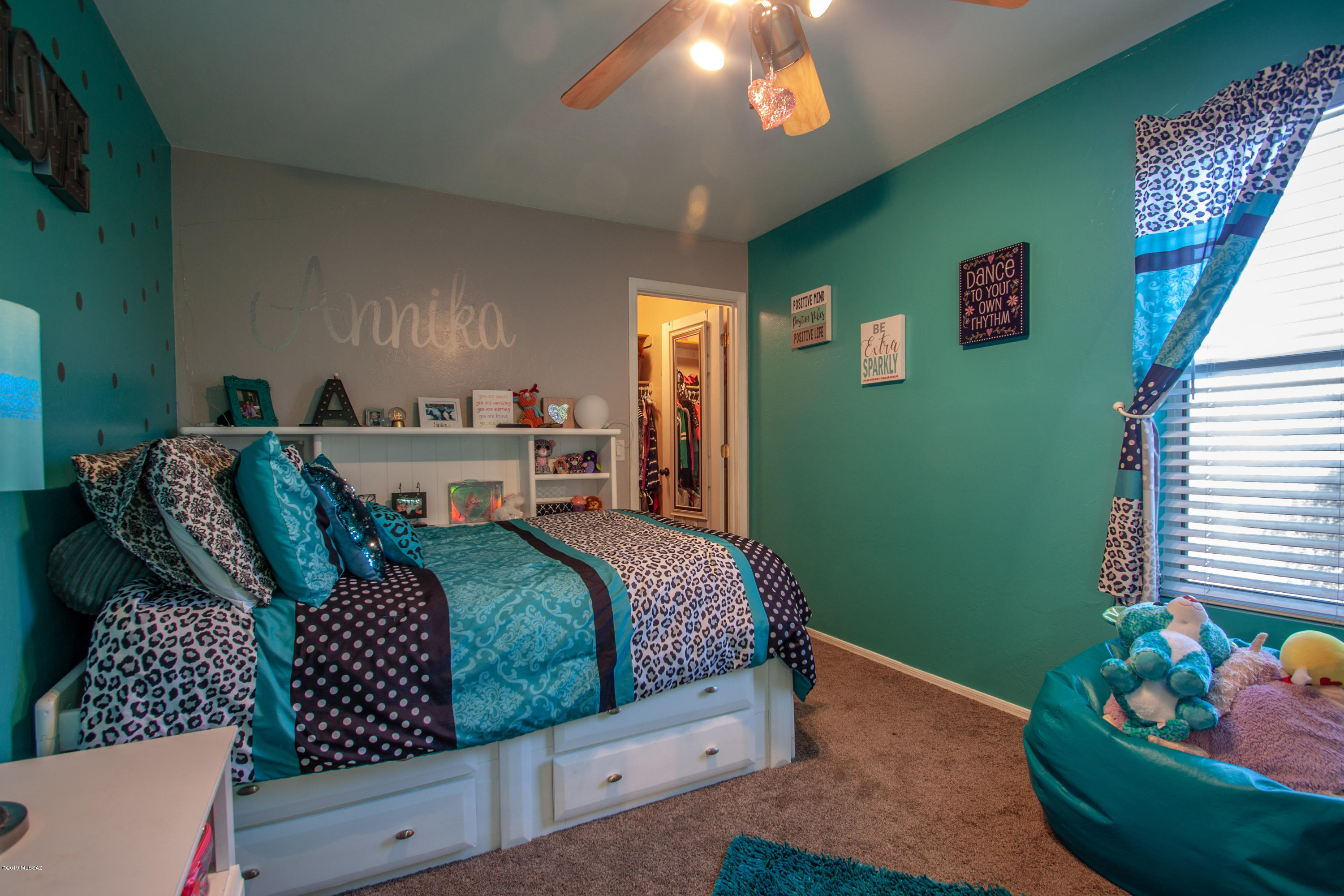 2133 W Morning Jewel Place