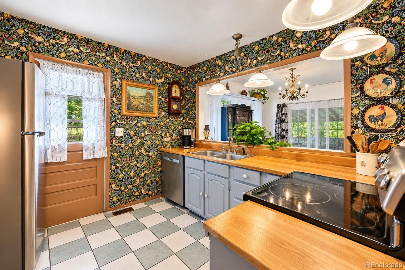 1817 Silver Eagle Court
