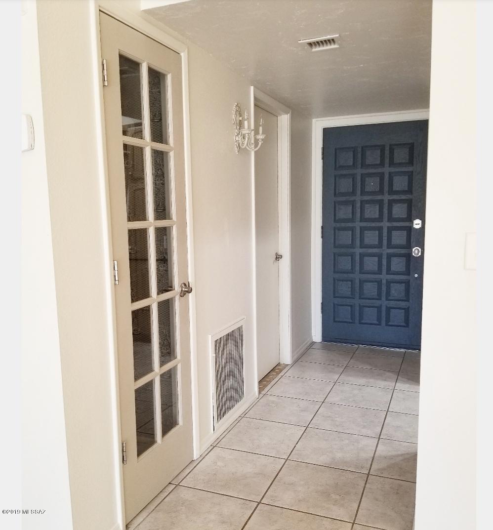 1470 N Dorado Boulevard