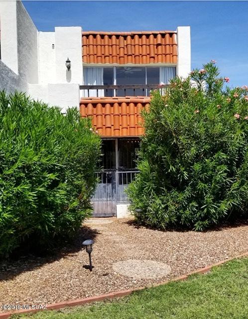 1470 N Dorado Boulevard