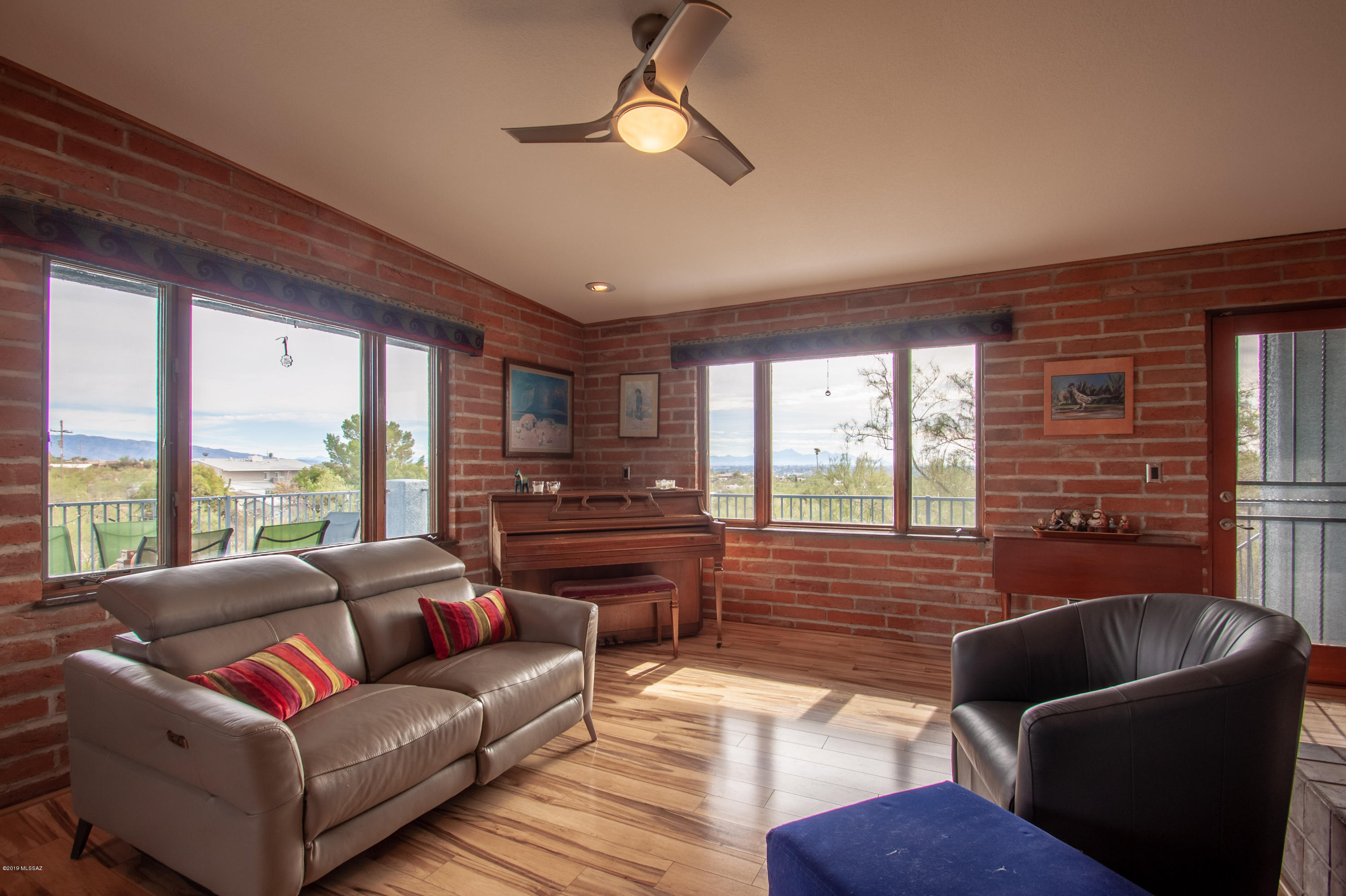 5036 N Calle Bosque