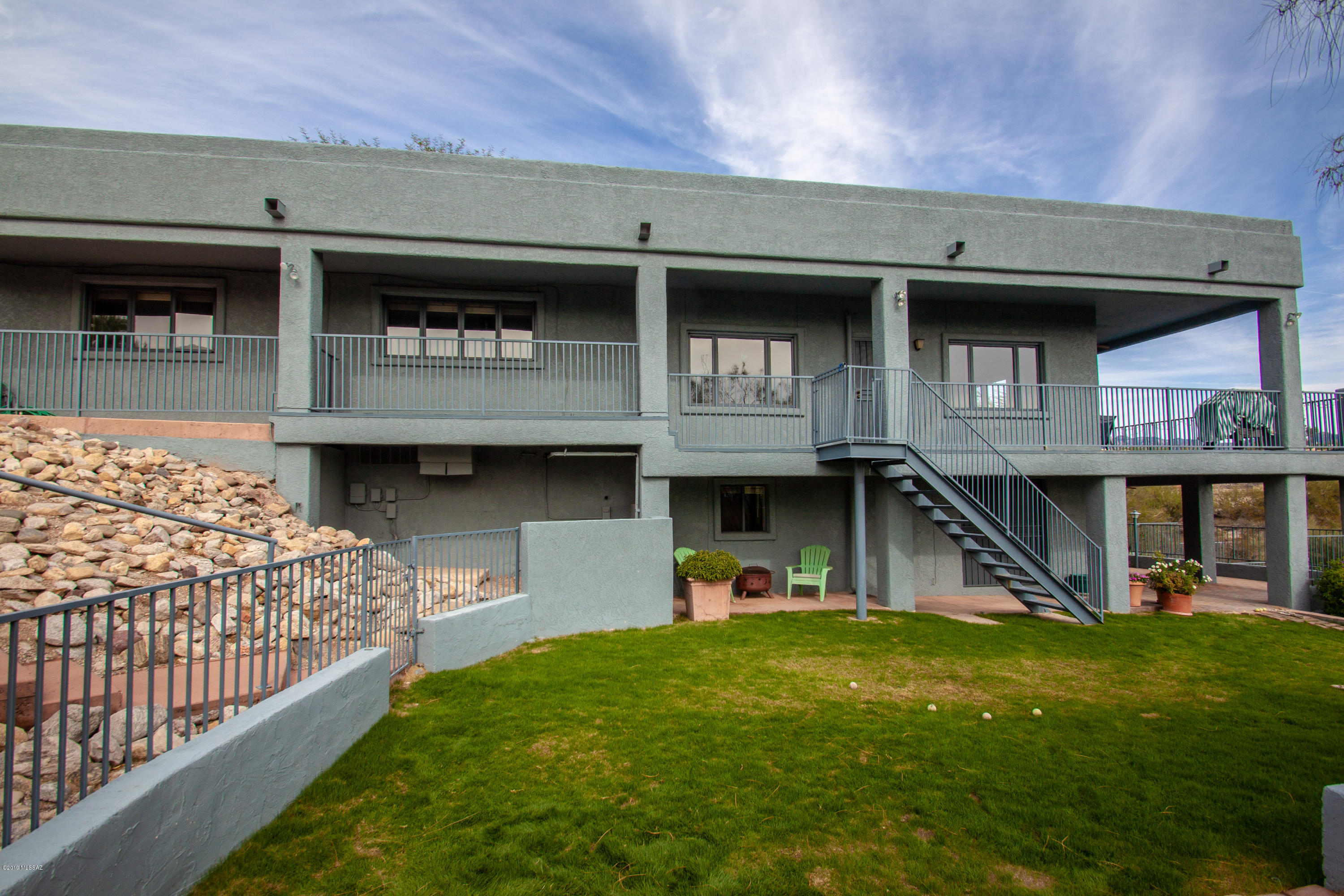 5036 N Calle Bosque