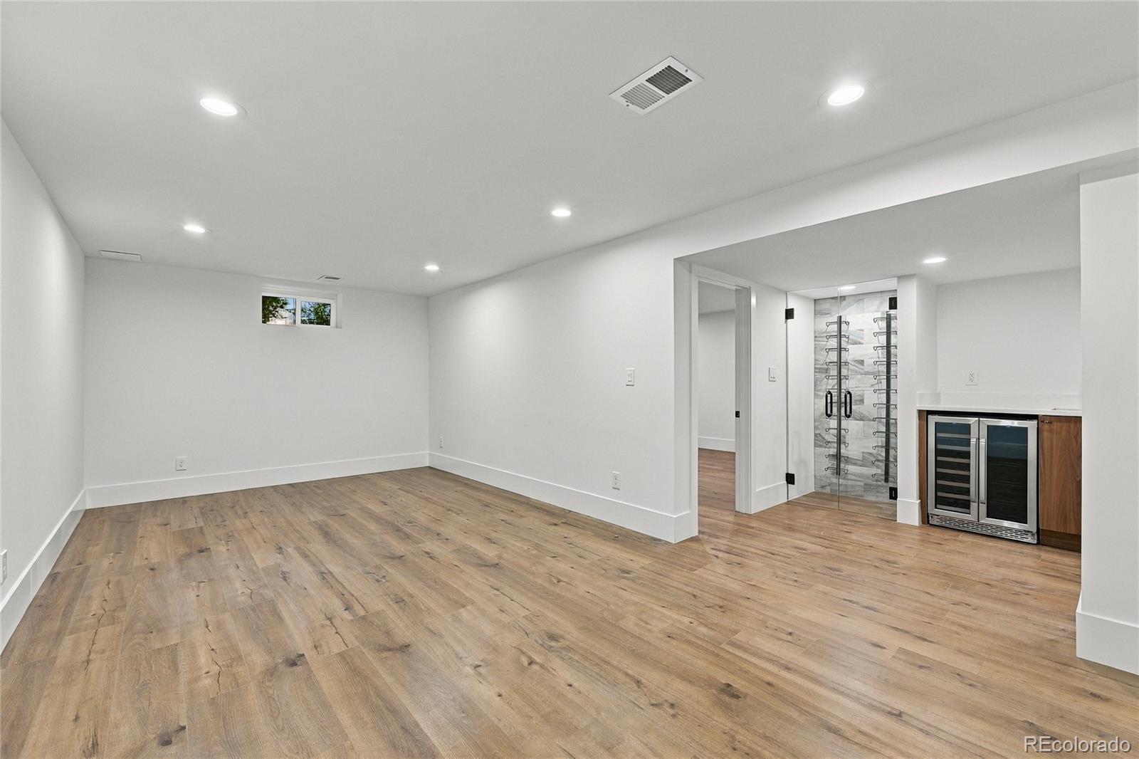 3966 S Magnolia Way