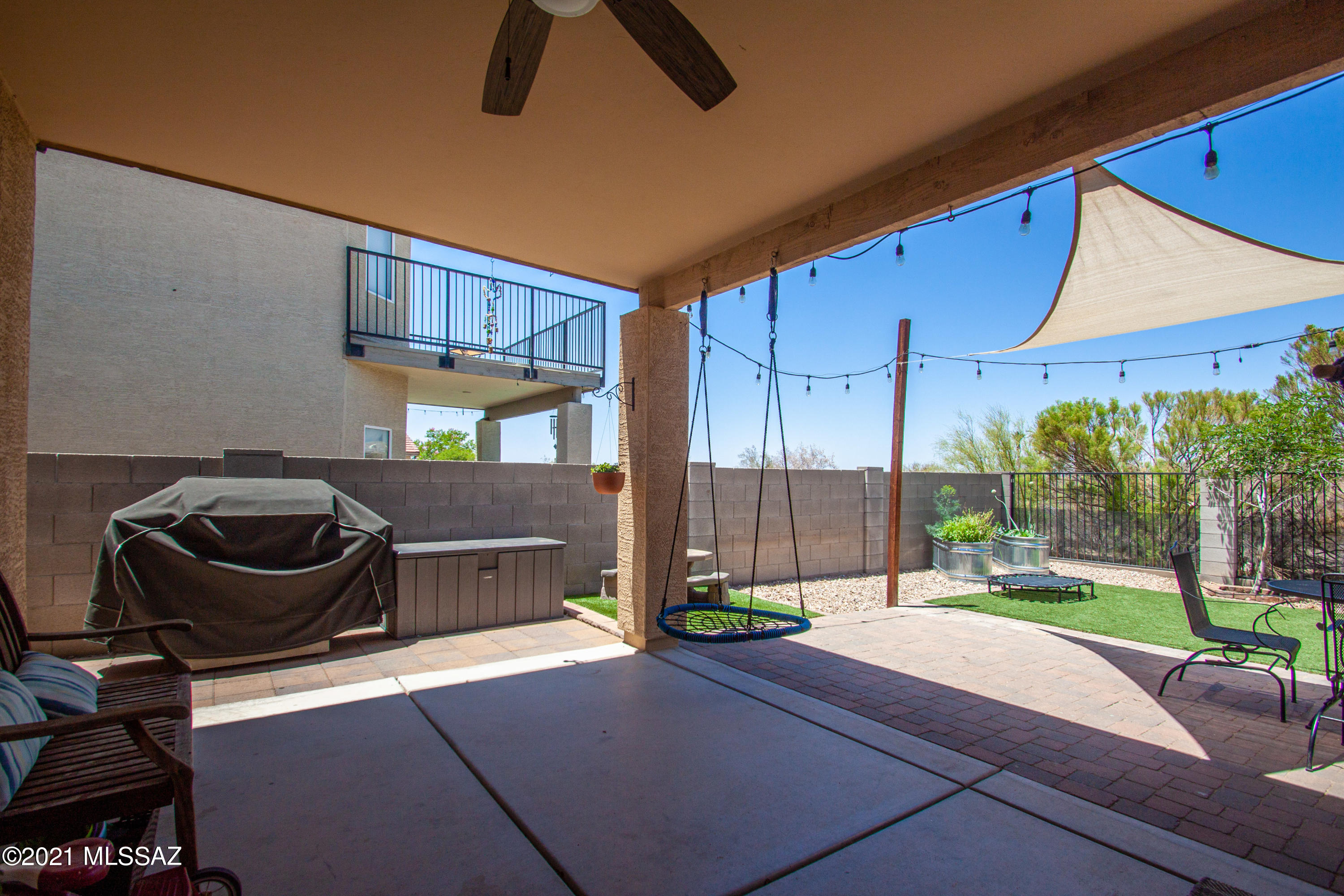 5488 W Red Racer Drive