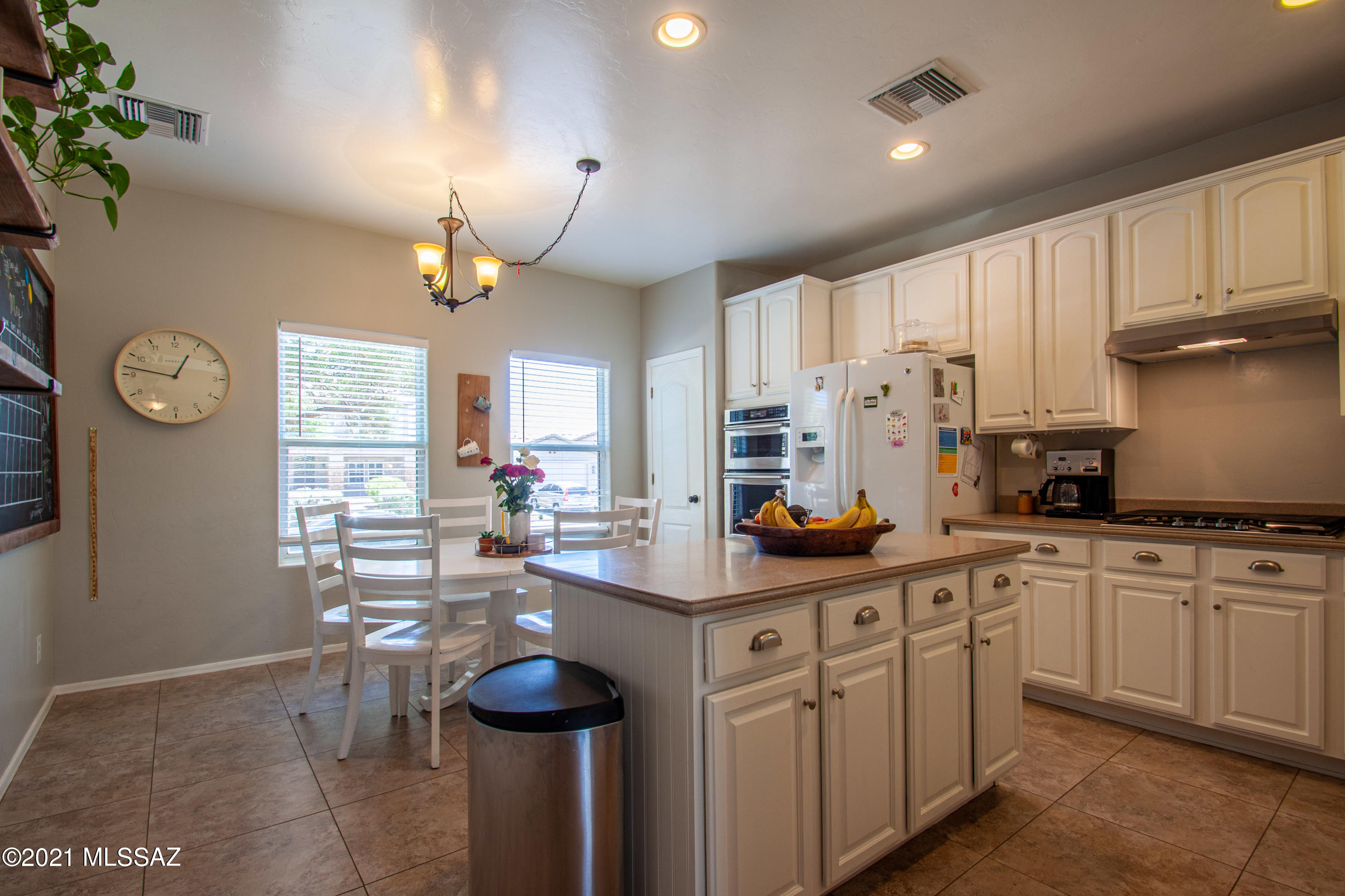 5488 W Red Racer Drive