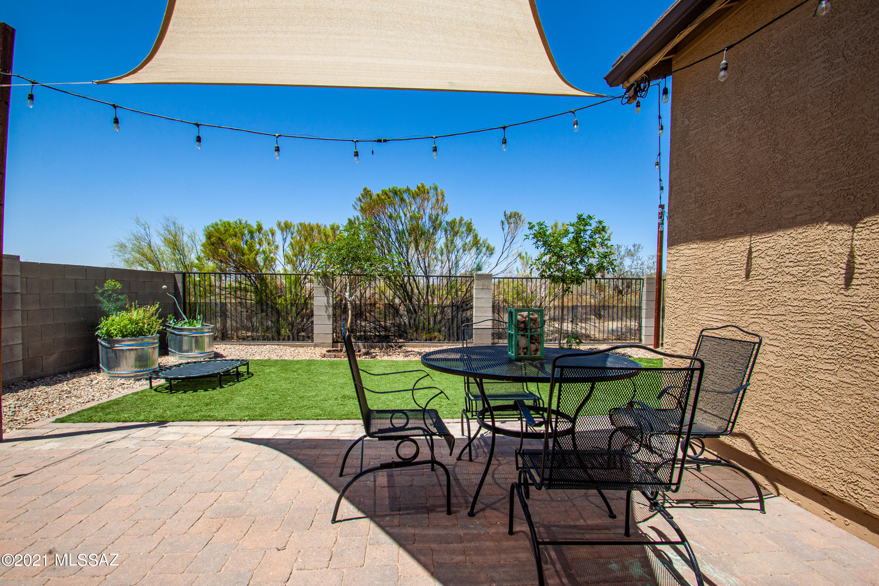 5488 W Red Racer Drive