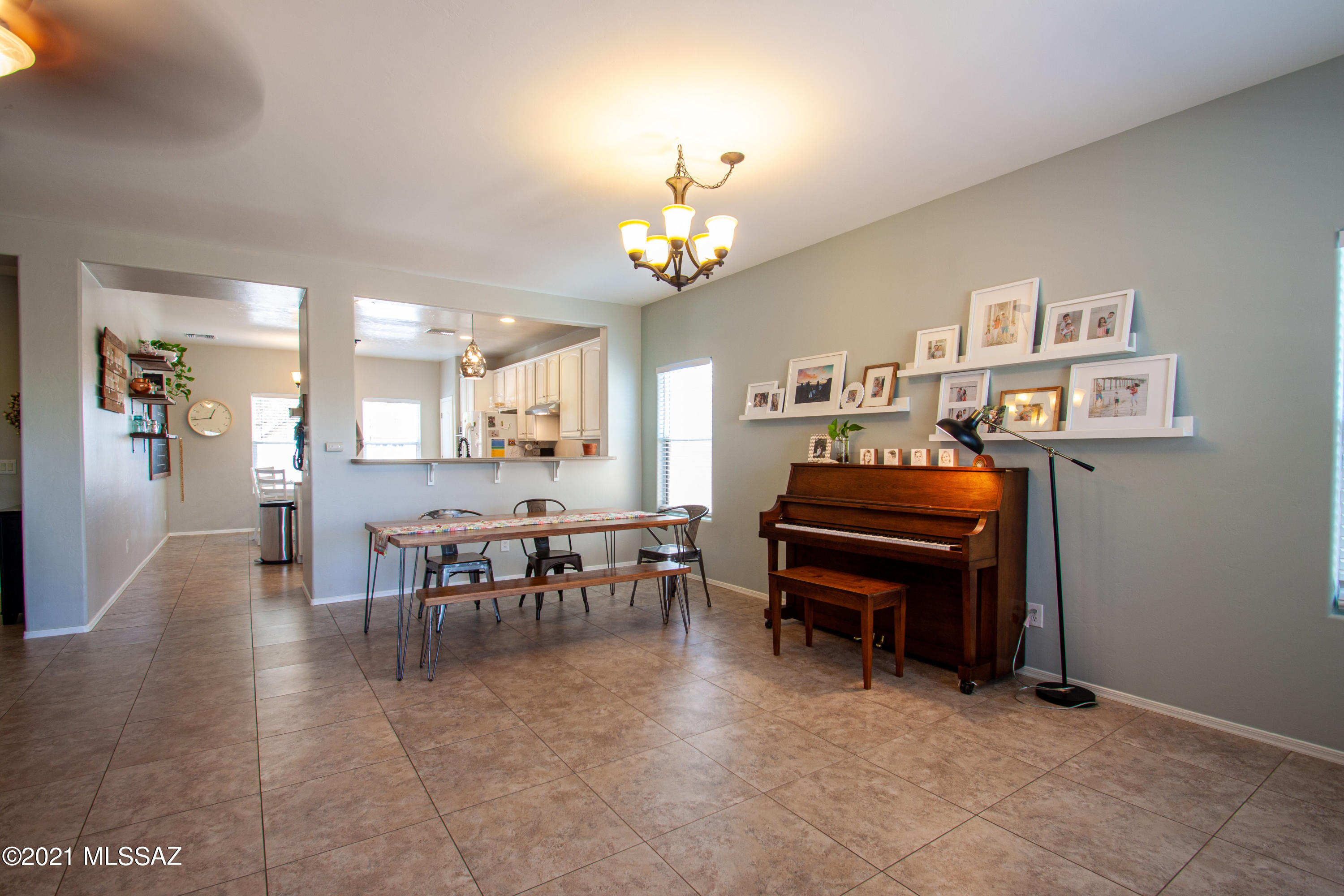 5488 W Red Racer Drive