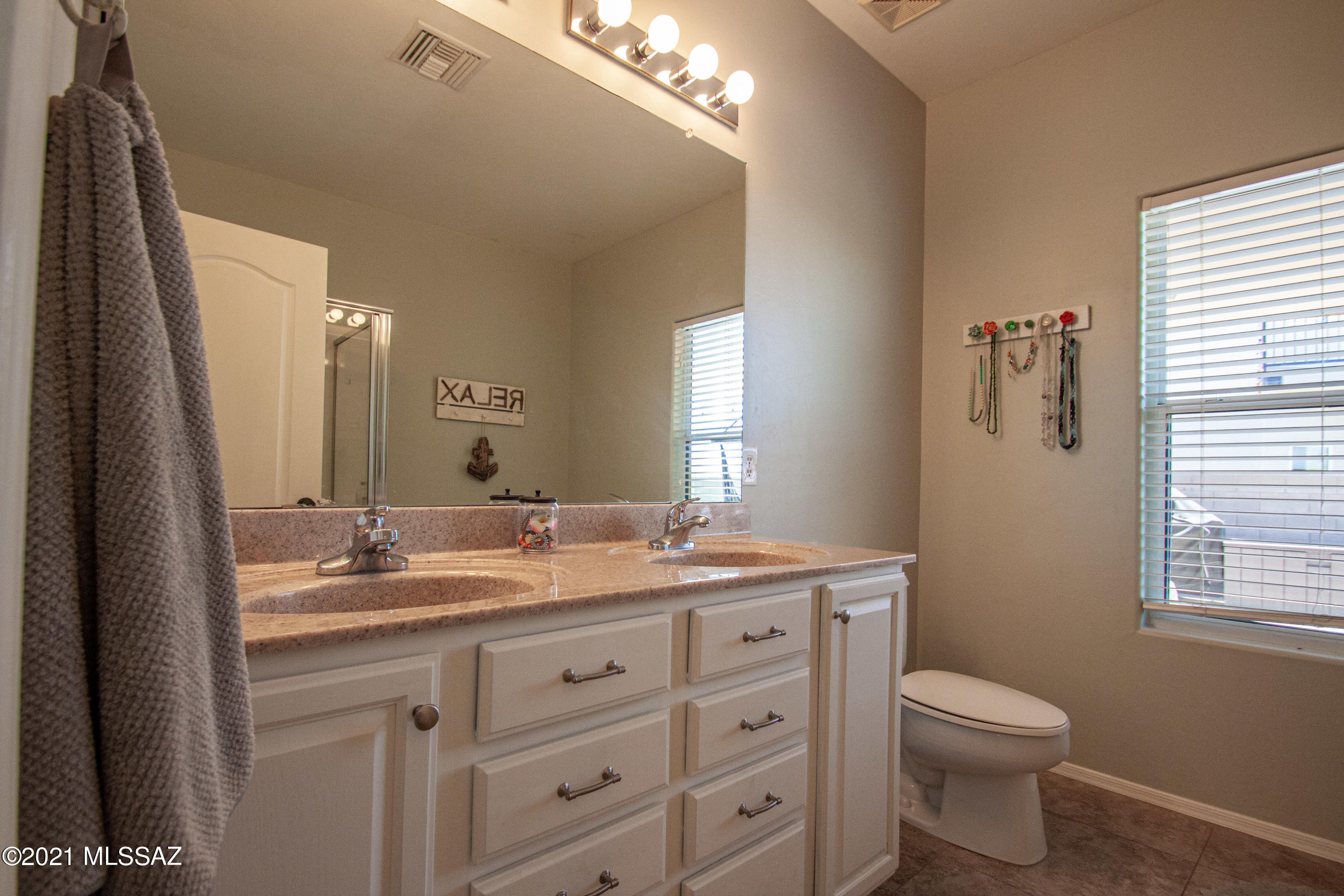 5488 W Red Racer Drive