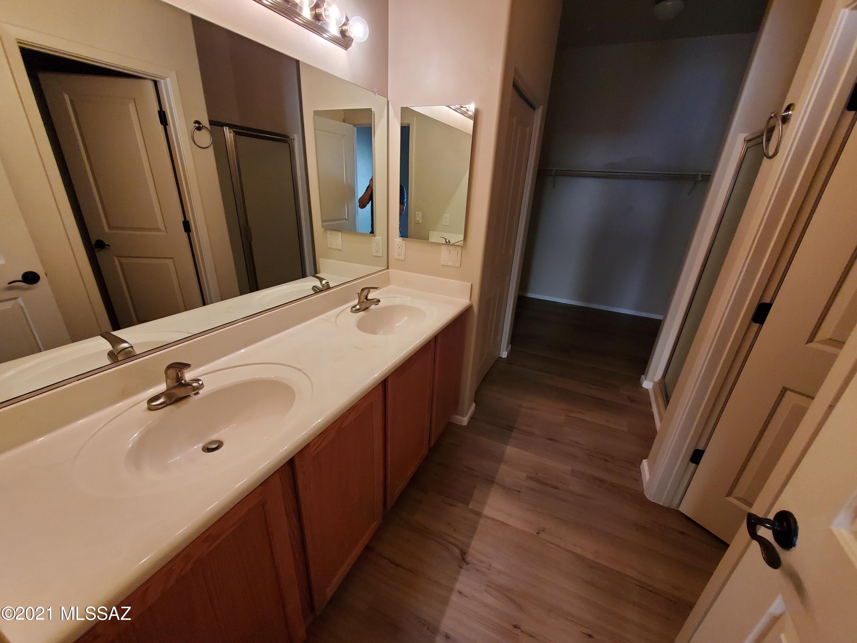 2026 E River Road Unit: 205