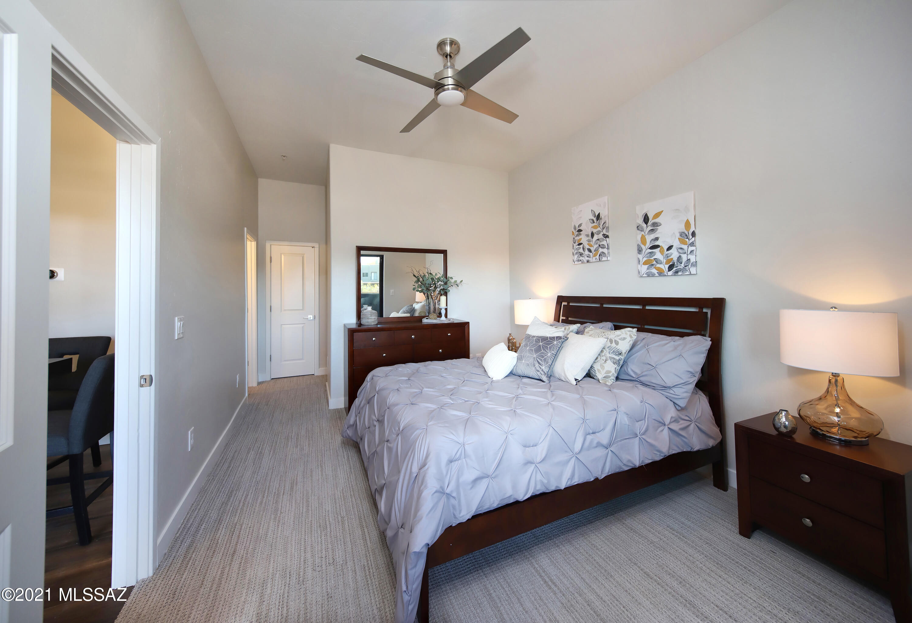 2036 E River Road Unit: 101