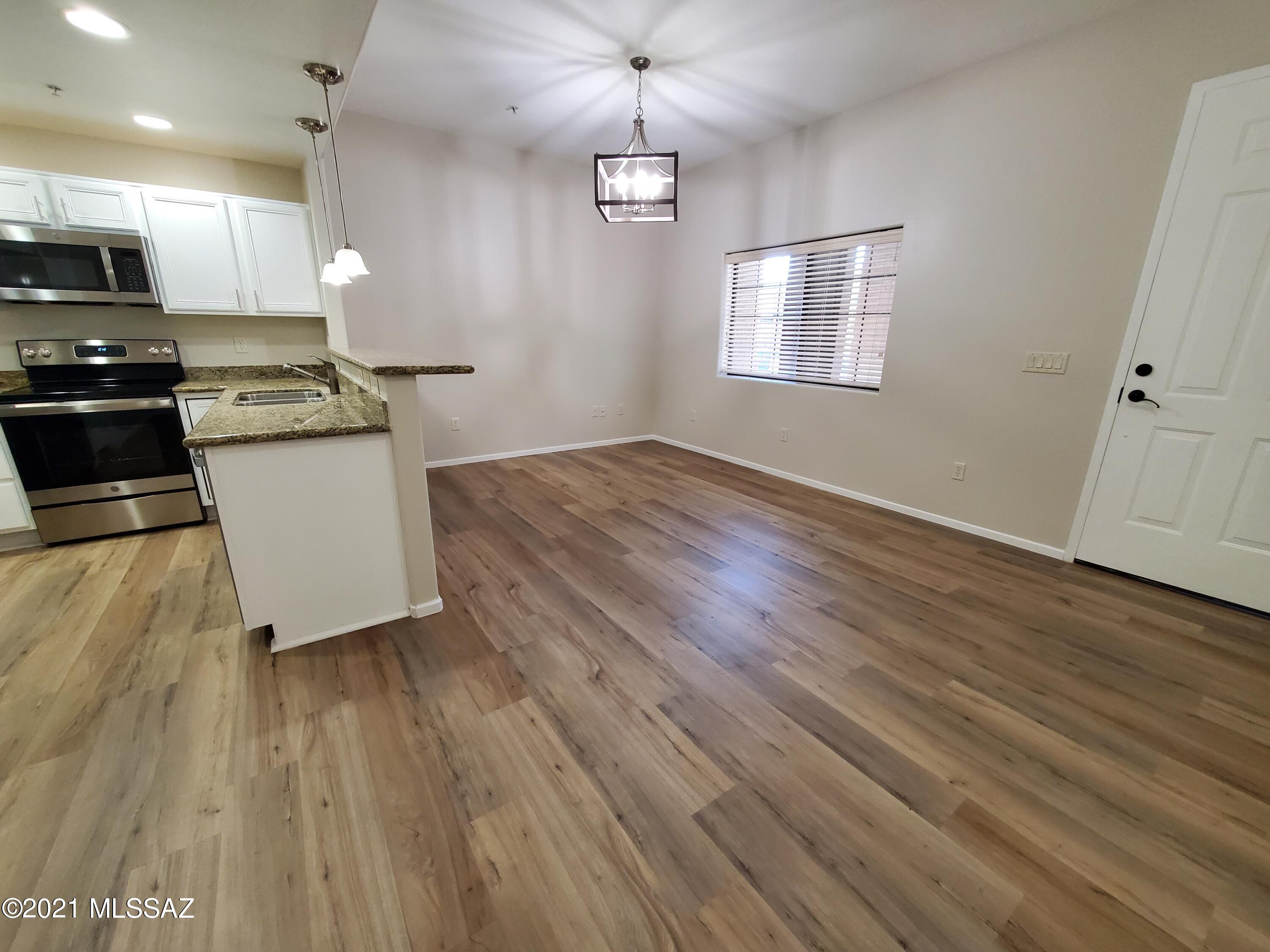 2028 E River Road Unit: 101