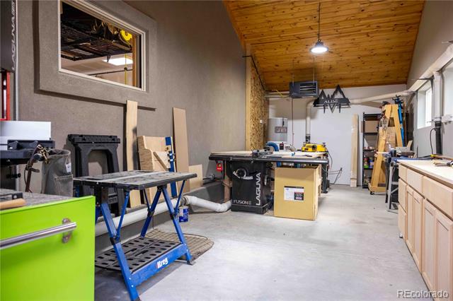 1091 Hackamore Drive