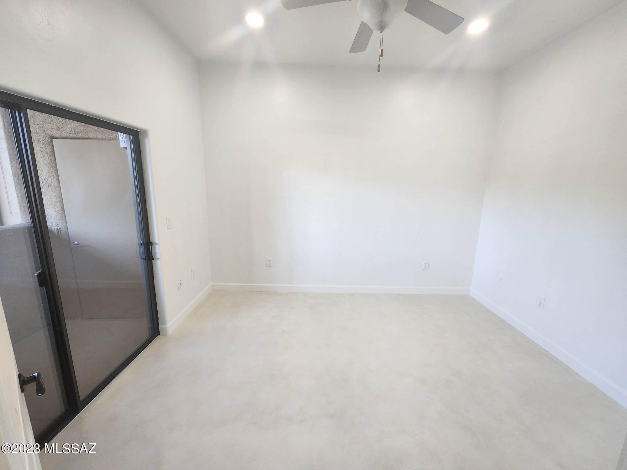 2010 E River Road Unit: 204