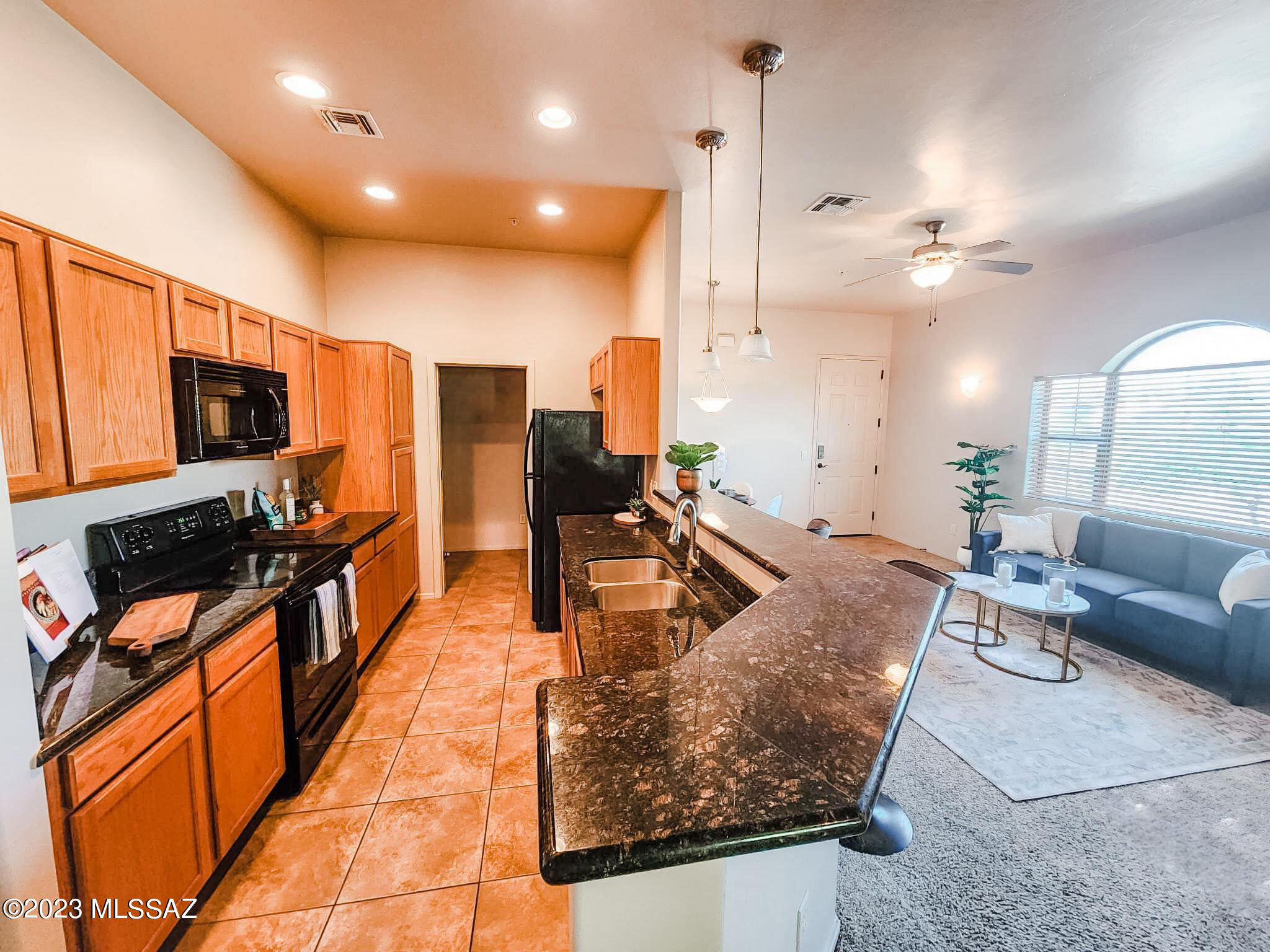 2026 E River Rd Unit: 203