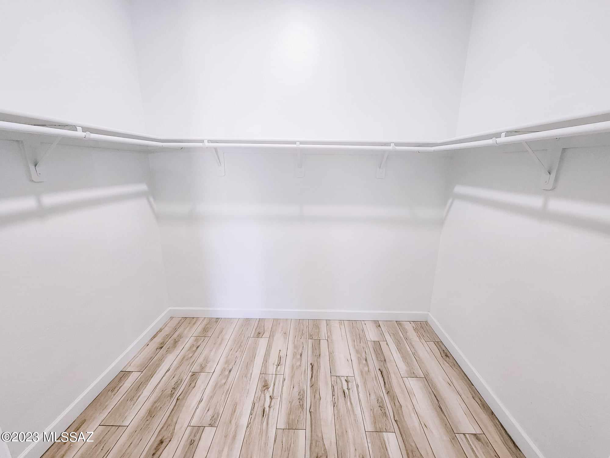 2028 E River Road Unit: 200