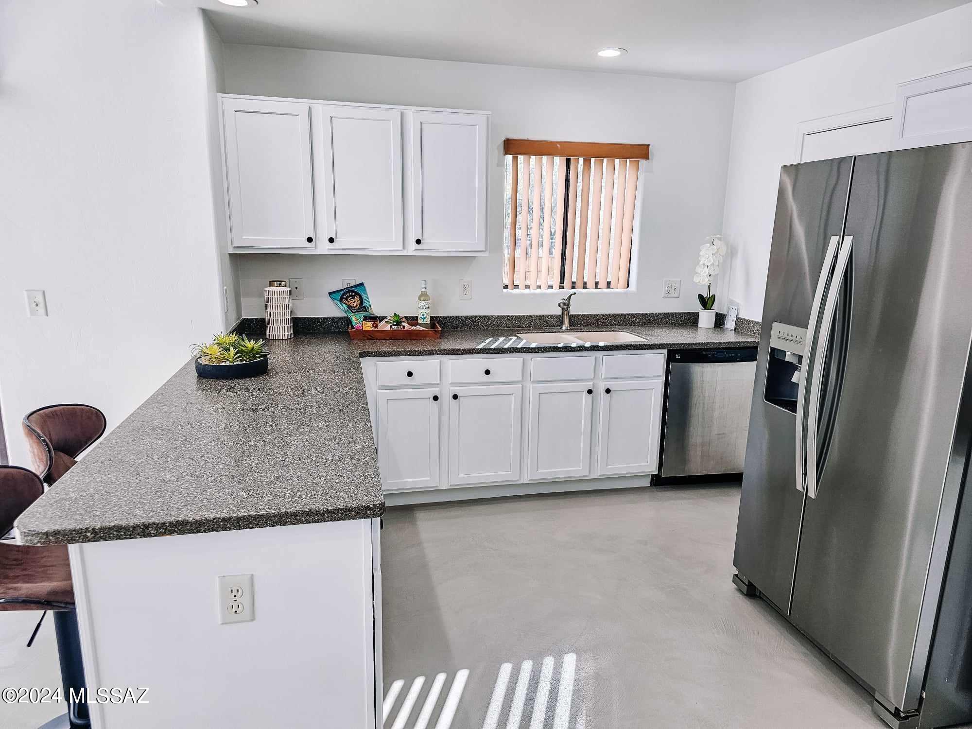 4158 N Fortune Loop
