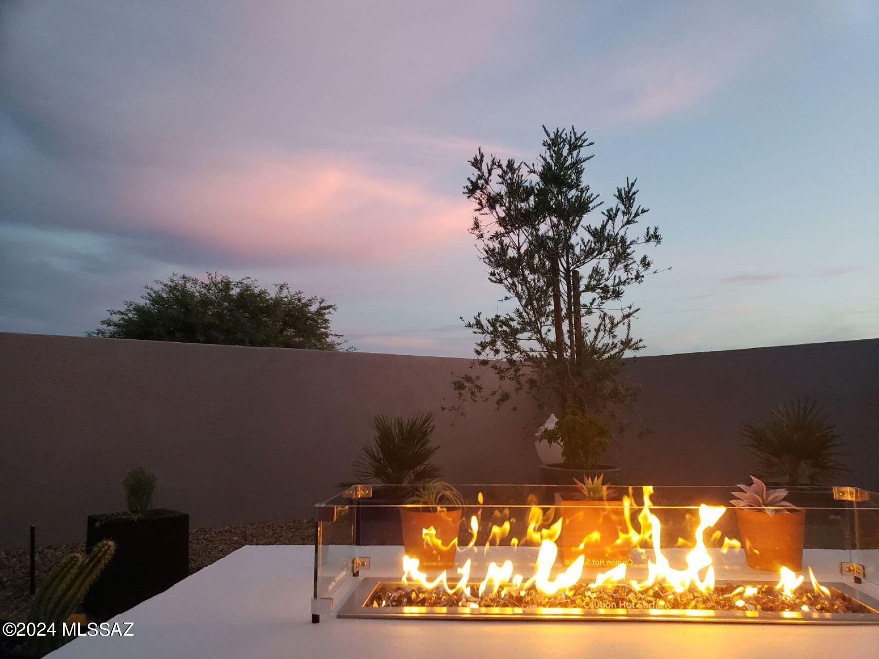 4784 W Pier Mountain Place