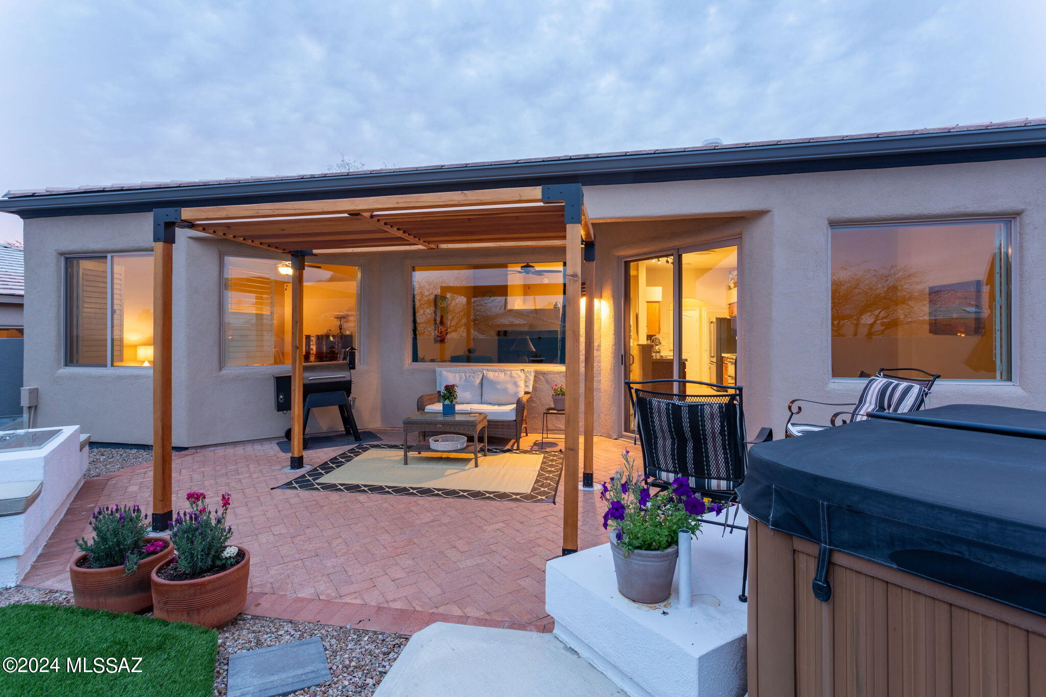 4784 W Pier Mountain Place