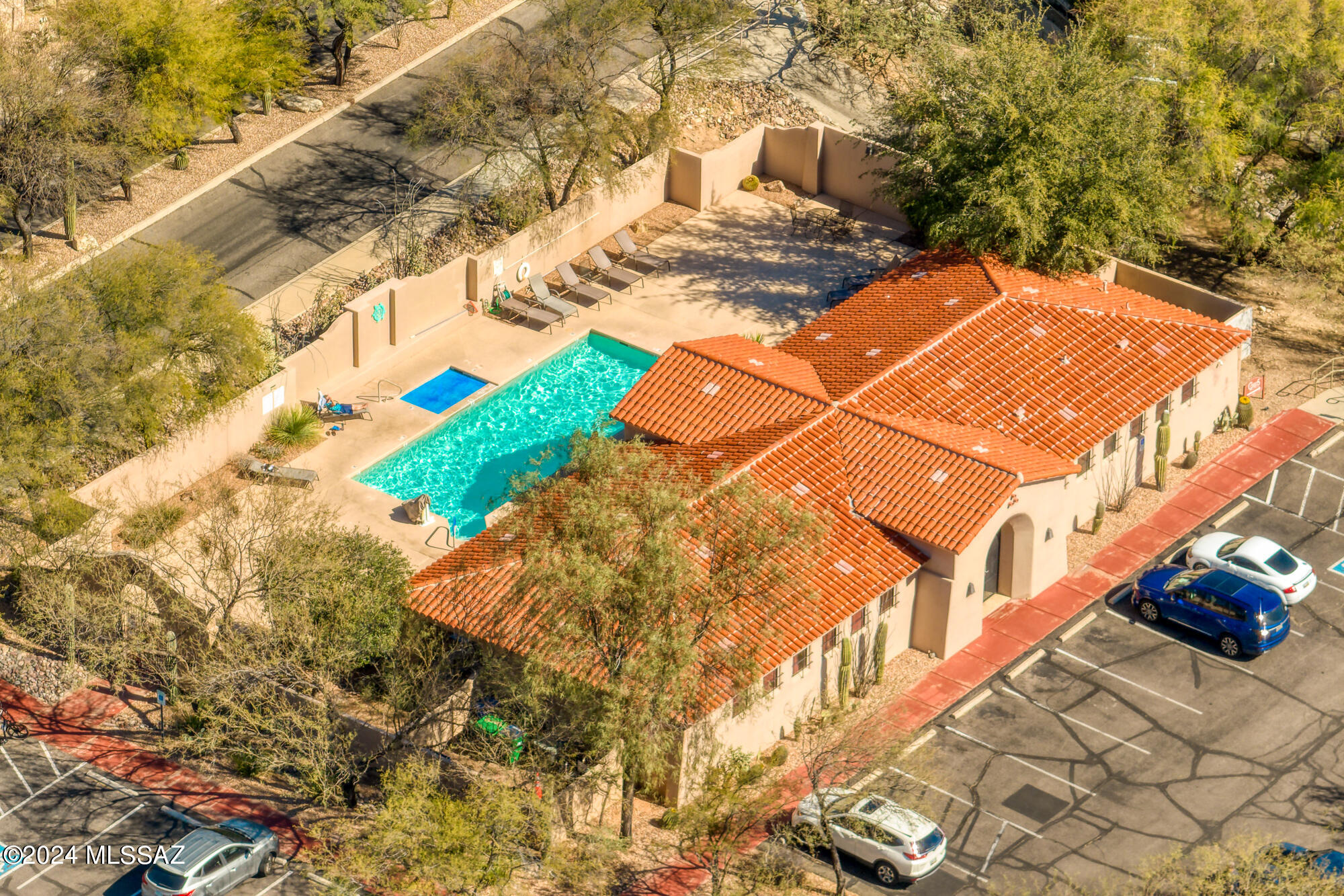 5315 N Fairway Heights Drive