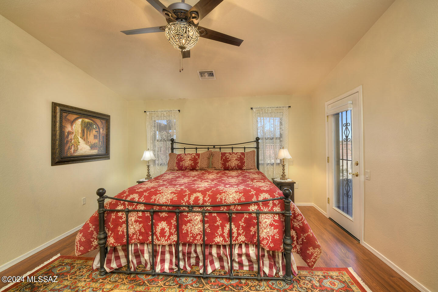 4662 S Desert Grove Court