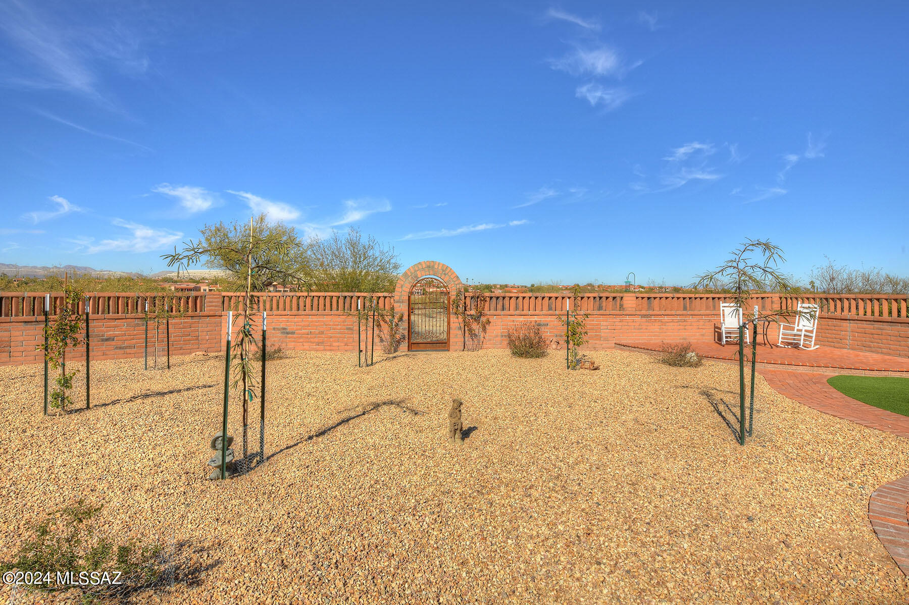 4662 S Desert Grove Court
