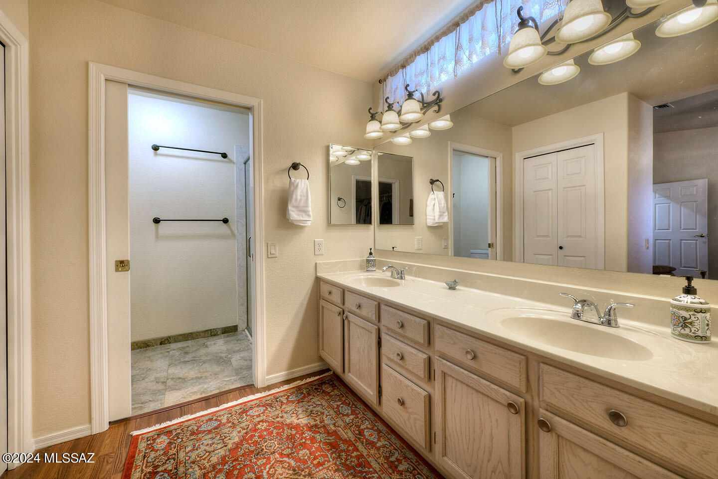 4662 S Desert Grove Court