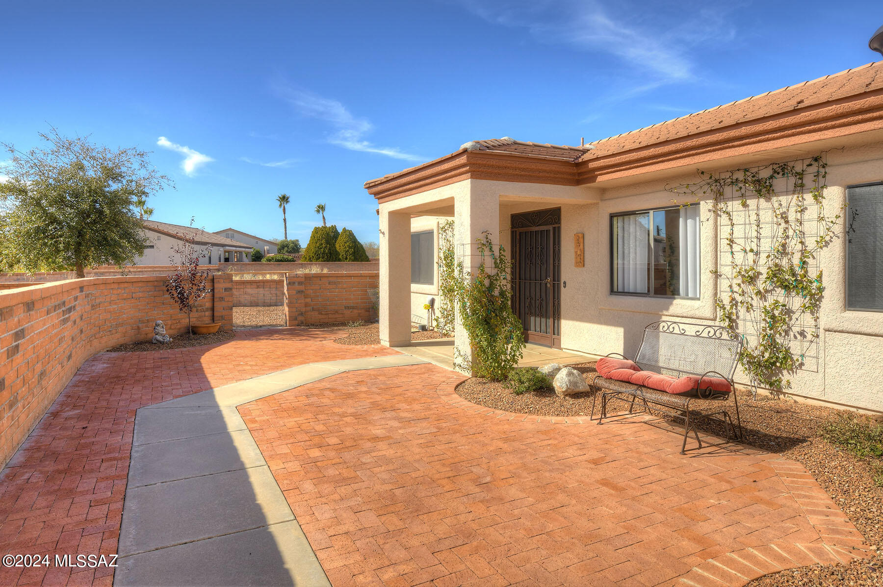 4662 S Desert Grove Court