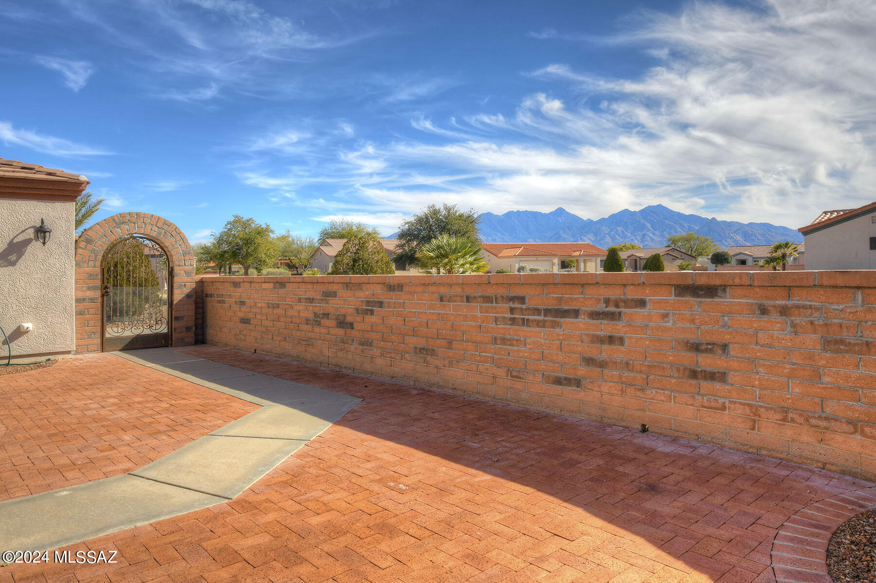 4662 S Desert Grove Court