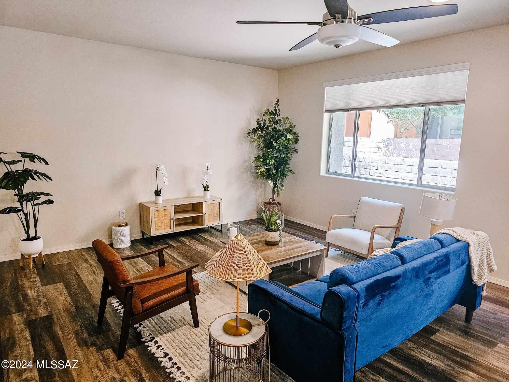 2405 E Autumn Flower Drive