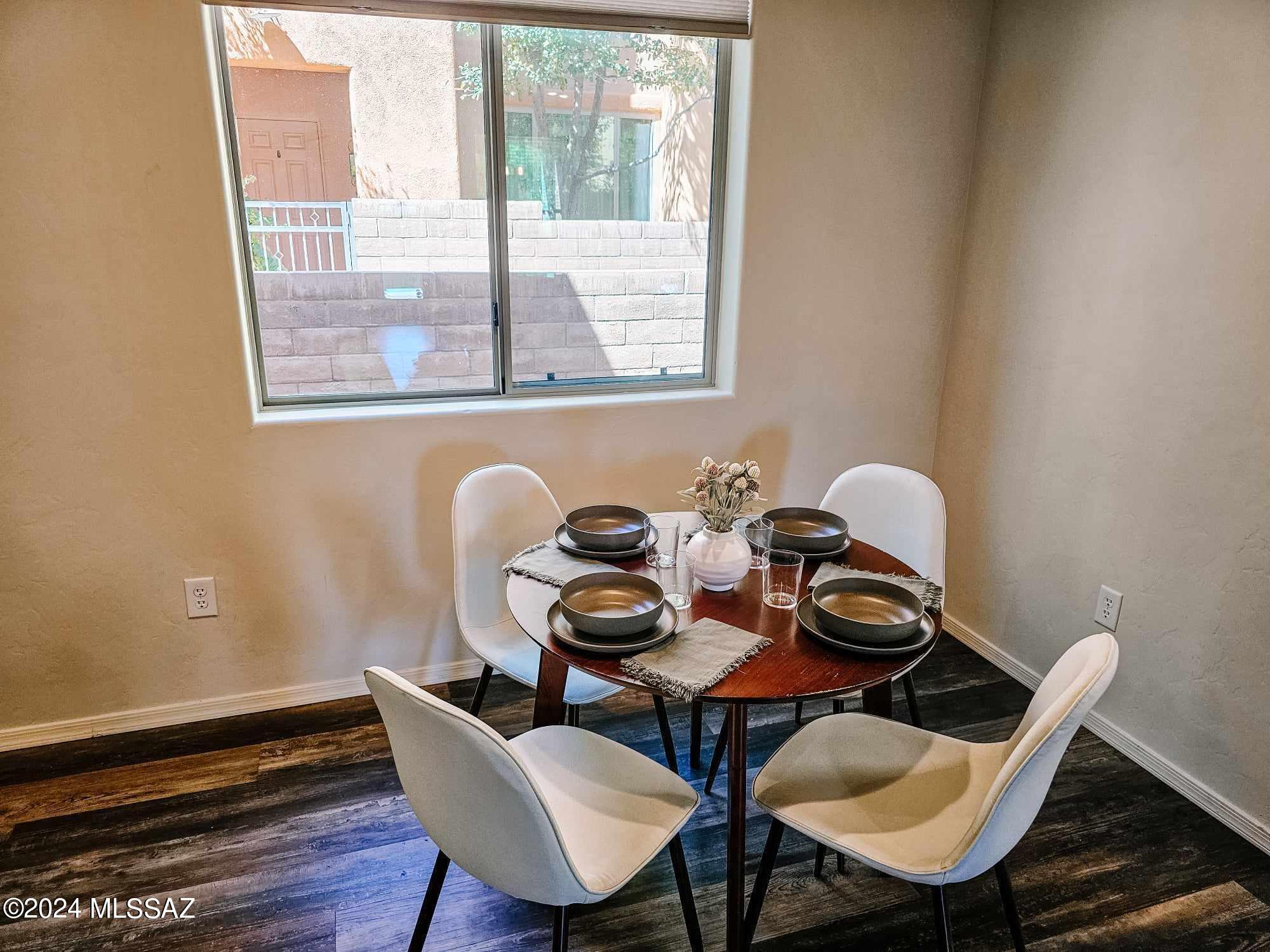 2405 E Autumn Flower Drive