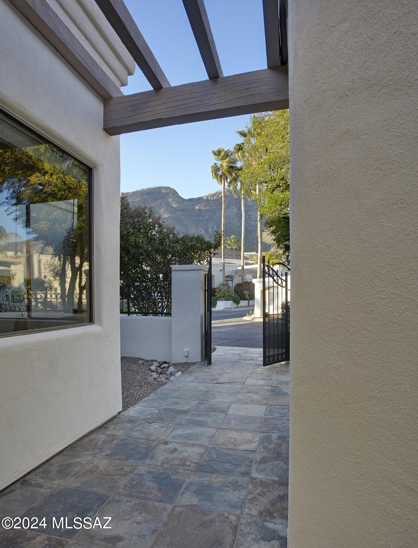 5140 E Calle Brillante