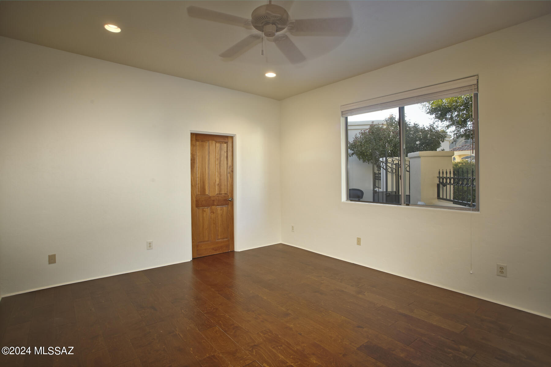 5140 E Calle Brillante