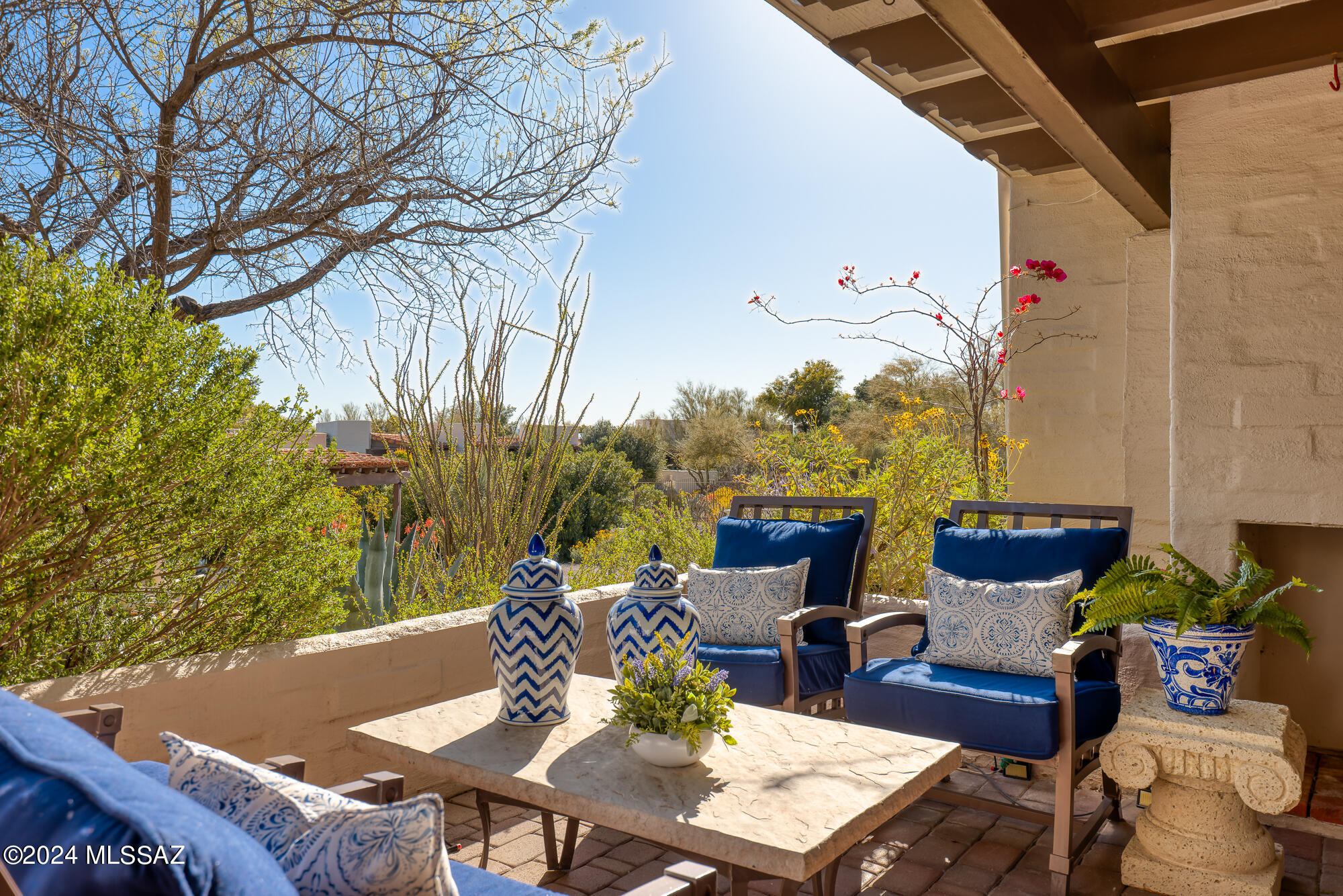 2600 E Skyline Drive 9