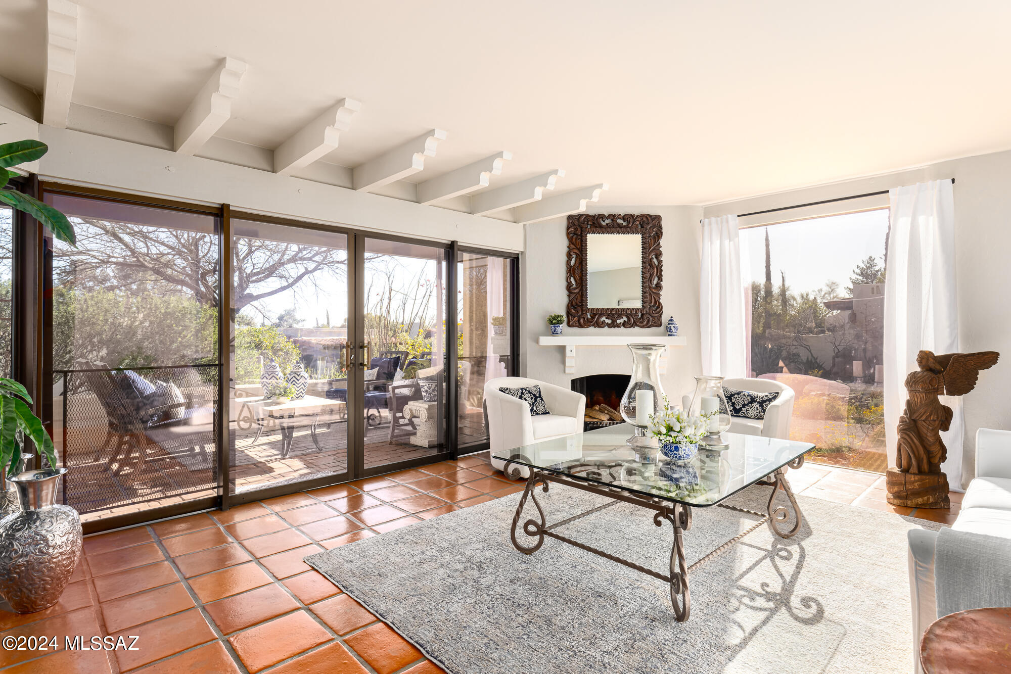 2600 E Skyline Drive 9