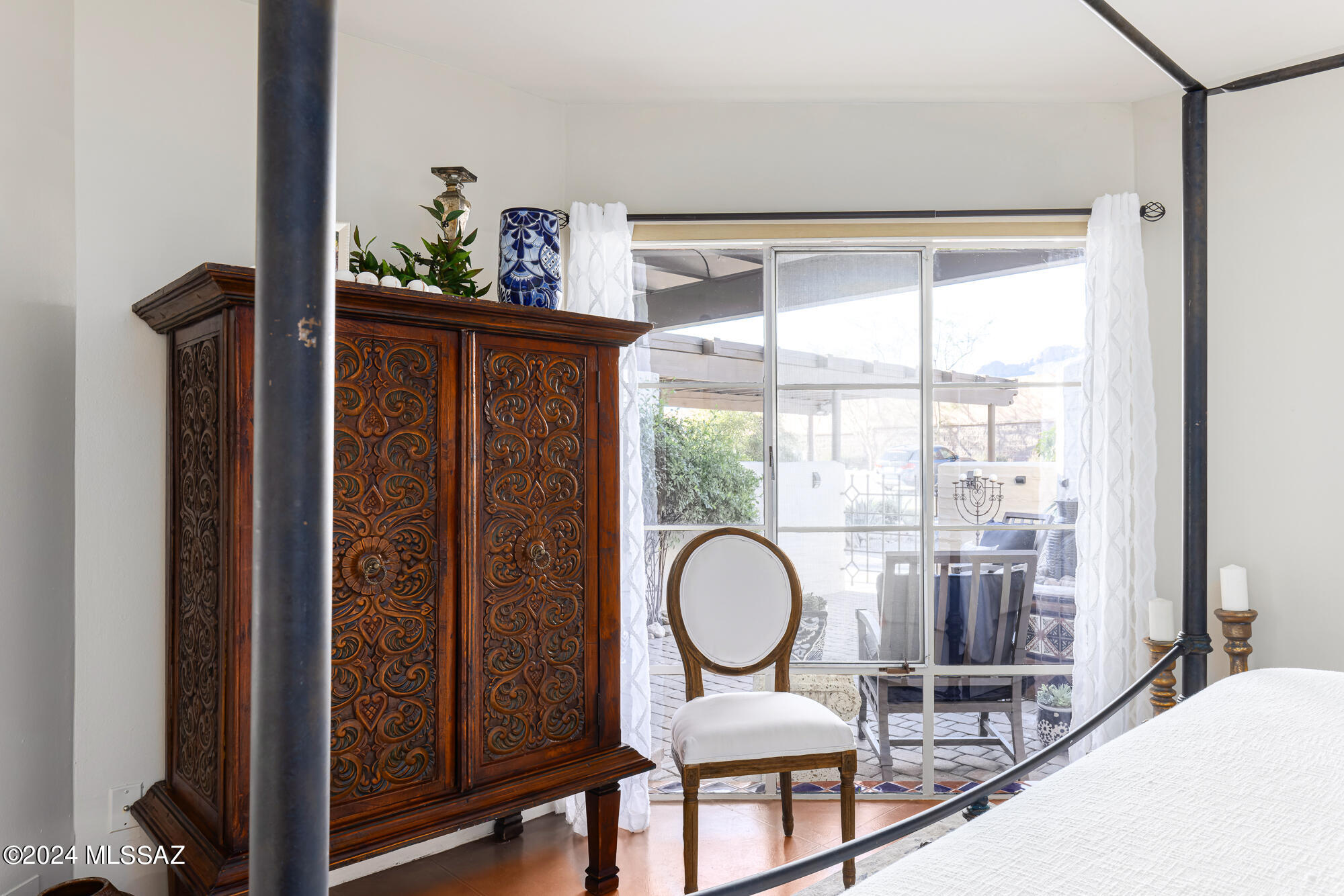 2600 E Skyline Drive 9