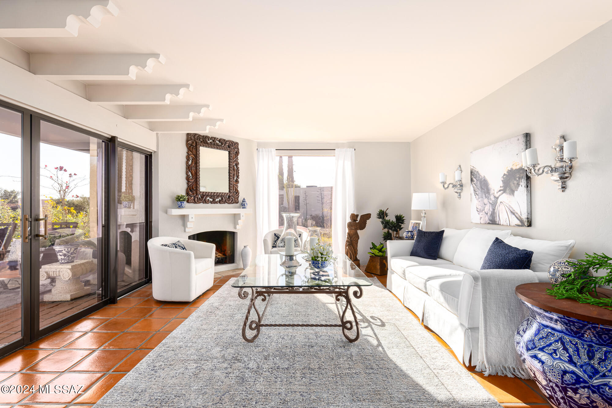 2600 E Skyline Drive 9