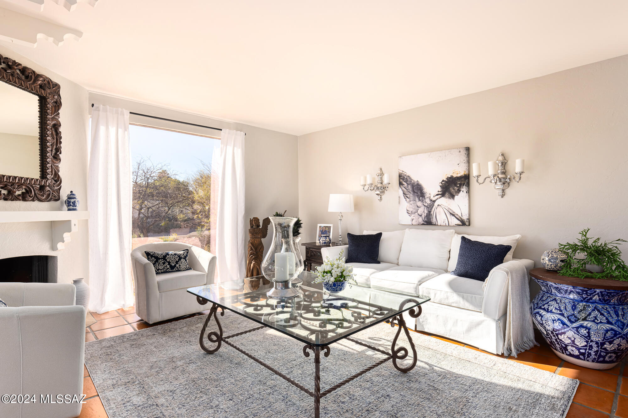 2600 E Skyline Drive 9