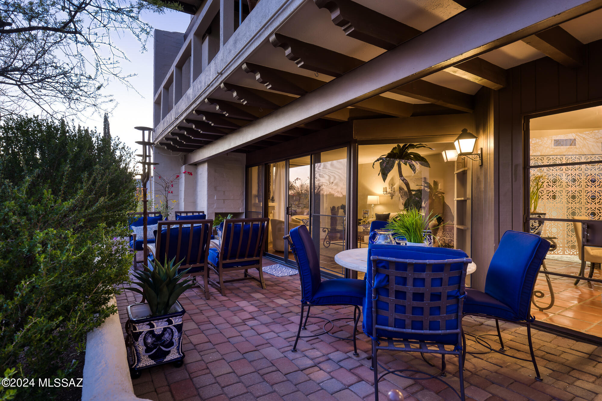 2600 E Skyline Drive 9