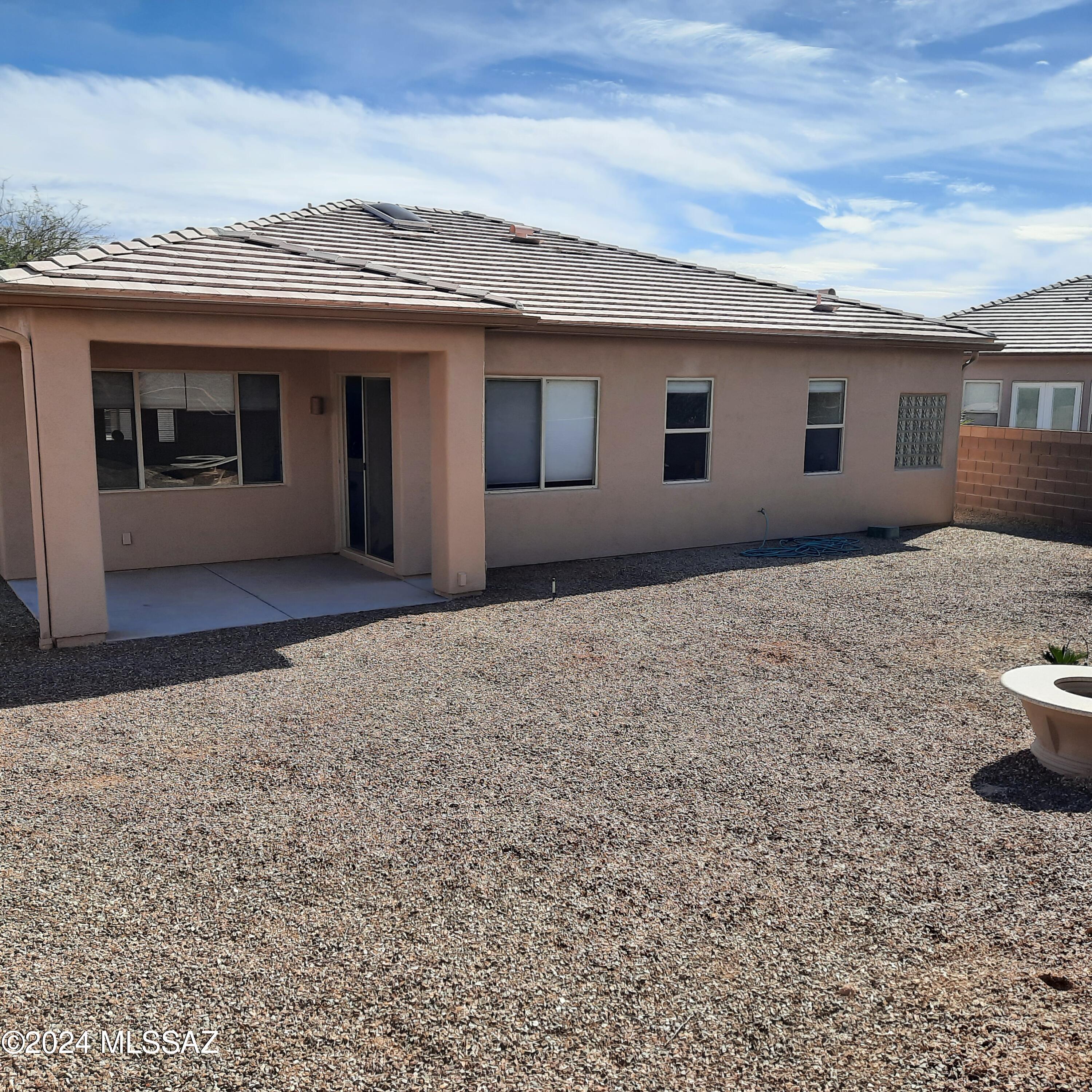 13057 N Pier Mountain Road