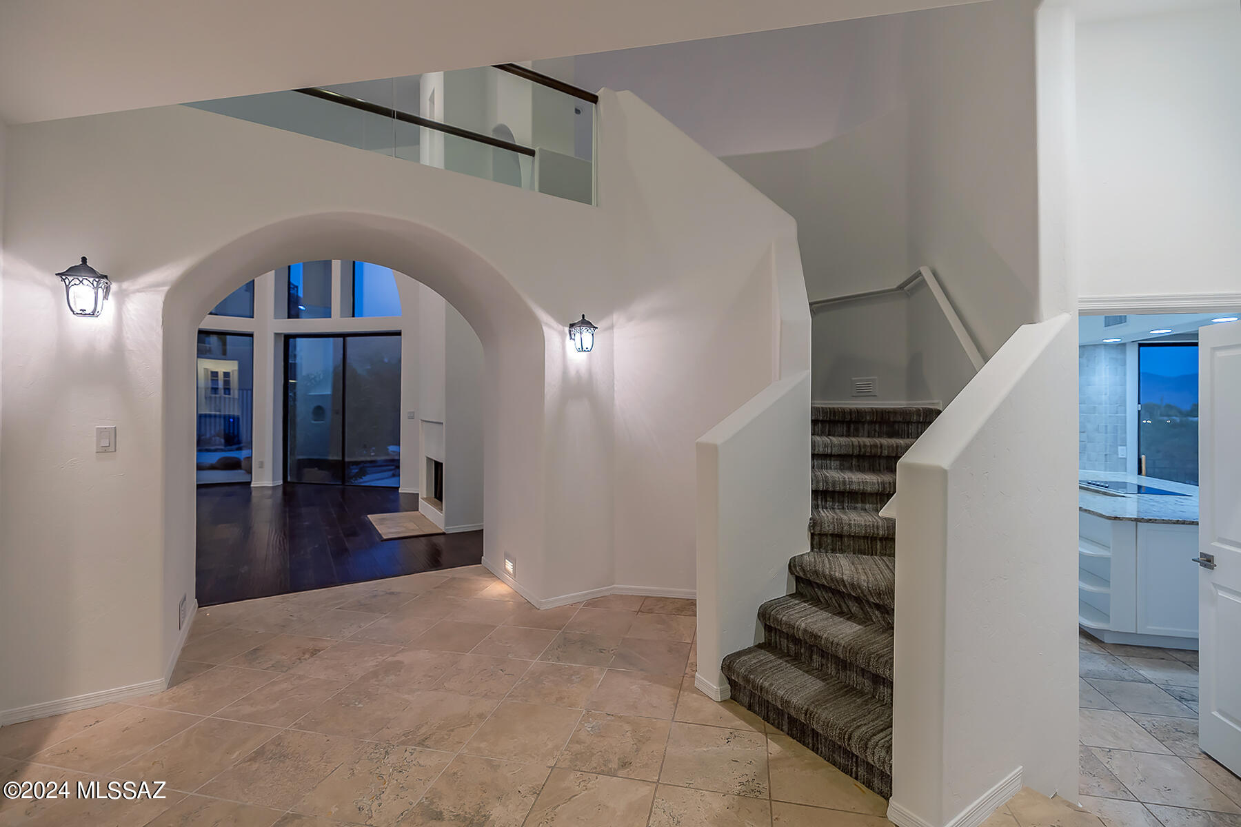 6212 N Desert Moon Loop