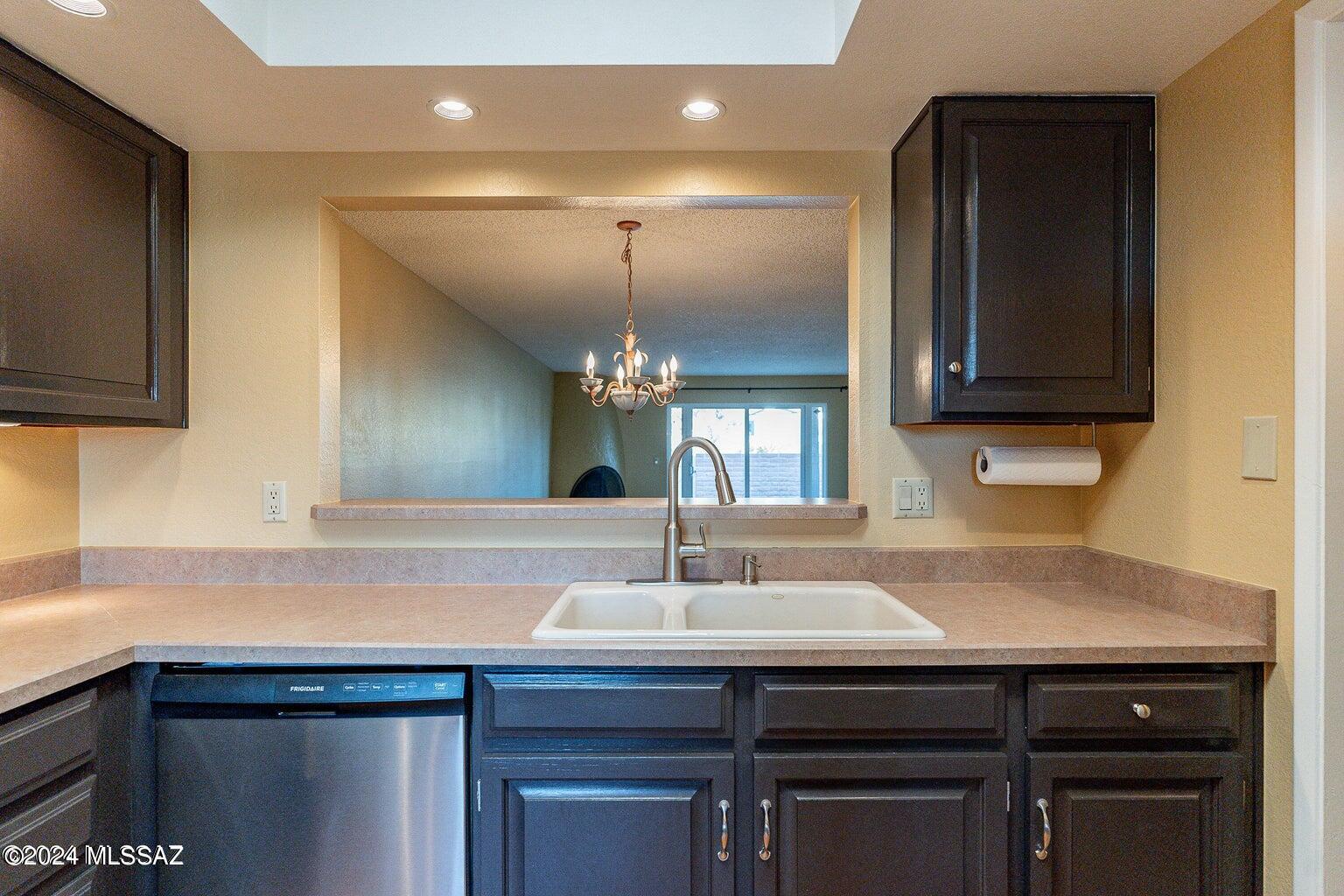 4919 E Placita Arenosa