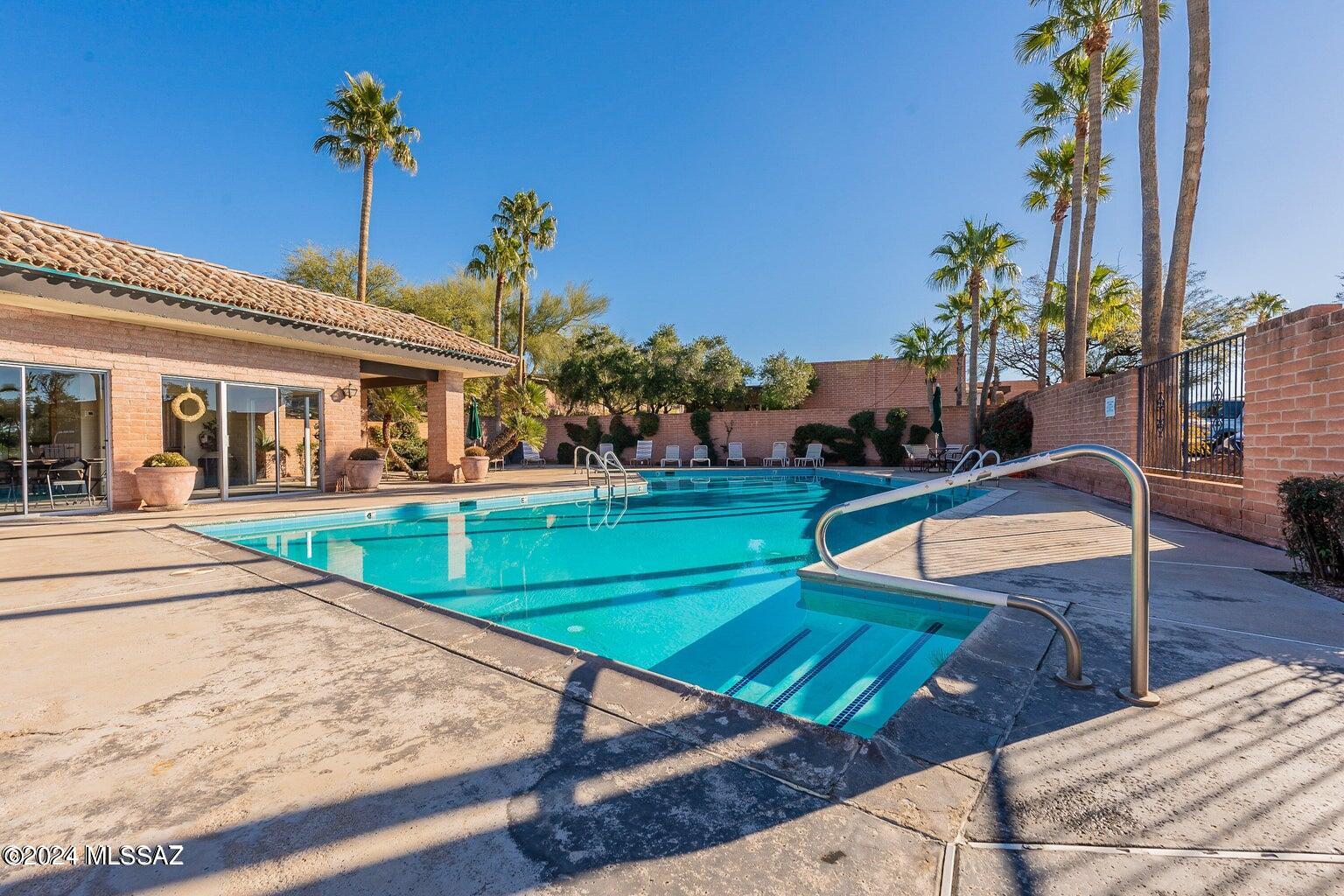 4919 E Placita Arenosa
